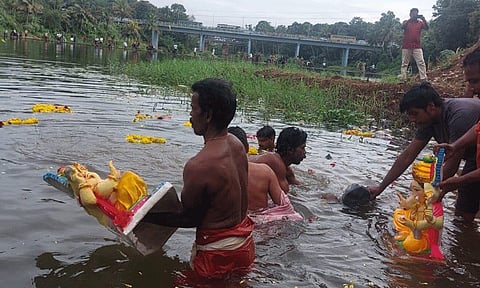 குமரி மாவட்டத்தில்விநாயகர் சிலைகள் 2 இடங்களில் கரைப்பு