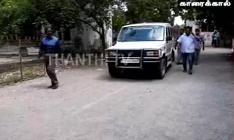 காரைக்கால்: விஷம் கொடுத்து கொல்லப்பட்ட மாணவனின் உடல் பெற்றோரிடம் ஒப்படைப்பு...!