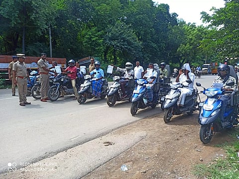 ஹெல்மெட் விழிப்புணர்வு பேரணி