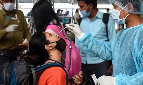 இந்தியாவில் மீண்டும் 5 ஆயிரத்திற்கு மேல் உயர்ந்த கொரோனா பாதிப்பு..!!