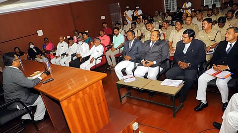 போலீஸ் சூப்பிரண்டு அலுவலகத்தில் ஒருங்கிணைப்புகுழு கூட்டம்