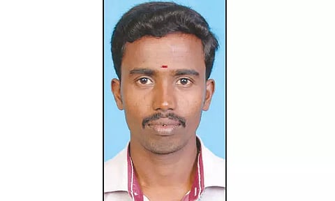 பட்டப்பகலில் பயங்கரம்: ஐகோர்ட்டு வக்கீல் வெட்டிக்கொலை