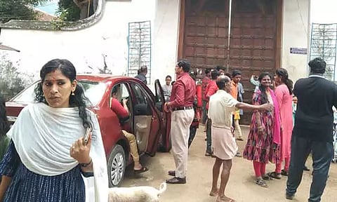 ஓணம் பண்டிகையையொட்டி பத்மநாபபுரம் அரண்மனையில் சுற்றுலா பயணிகள் குவிந்தனர்