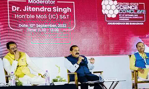 ஸ்டார்ட் அப் இந்தியா நடவடிக்கையை தொடக்கத்திலேயே நிறுவனங்களுடன் இணைக்க வேண்டும் - மத்திய மந்திரி ஜிதேந்திர சிங்