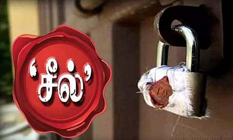 காஞ்சீபுரம் பஸ் நிலையத்தில் மாநகராட்சிக்கு சொந்தமான 25 கடைகளுக்கு 'சீல்'; ரூ.3 கோடி வரை வாடகை பாக்கி வைத்ததால் நடவடிக்கை