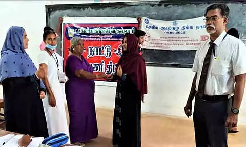 மாணவ, மாணவிகளுக்கு குடற்புழு நீக்க மாத்திரைகள்