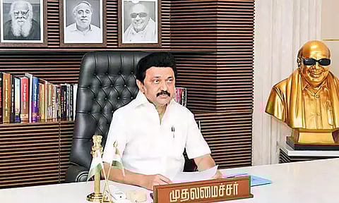 காவல்துறை மற்றும் சீருடை பணியாளர்கள் 127 பேருக்கு அண்ணா பதக்கம் - முதல்-அமைச்சர் மு.க.ஸ்டாலின் உத்தரவு