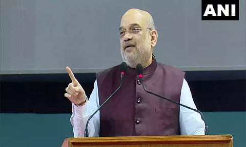 அலுவல் மொழியாக இந்தி ஒட்டுமொத்த தேசத்தை ஒன்றிணைக்கிறது- உள்துறை மந்திரி அமித் ஷா பேச்சு