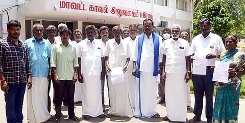 விளக்கேத்தி ஊராட்சி மன்ற துணை தலைவருக்கு கொலை மிரட்டல்; நடவடிக்கை எடுக்கக்கோரி போலீஸ் சூப்பிரண்டு அலுவலகத்தில் புகார்