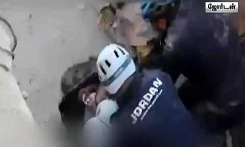 ஜோர்டனில் கட்டிட விபத்தில் சிக்கிய 10 மாத குழந்தை - சிறிய காயமும் இன்றி உயிர்தப்பிய அதிசயம்