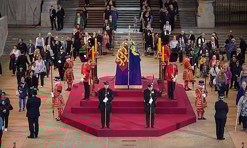 ராணி எலிசபெத் உடலுக்கு நாளை இறுதிச்சடங்கு: பாதுகாப்பு ஏற்பாடுகள் தீவிரம்