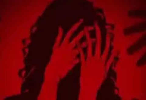 பெண்ணுக்கு பாலியல் தொல்லை