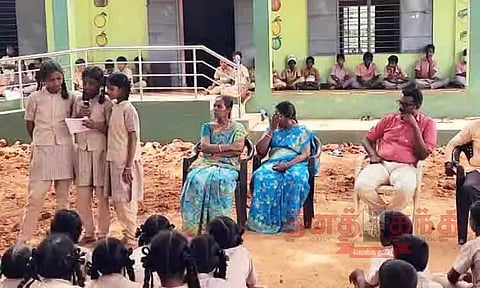 பள்ளியில் சமூக அறிவியல் மன்றம் தொடக்கம்