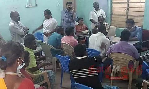 தம்மம்பட்டி அரசு ஆரம்ப சுகாதார நிலையத்தில் பெண்ணுக்கு பிரசவத்தில் இறந்து பிறந்த குழந்தை டாக்டர்கள் மீது உறவினர்கள் புகார்