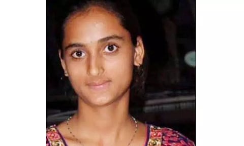 மூளைச்சாவு அடைந்த மாணவியின் உடல் உறுப்புகள் தானம்