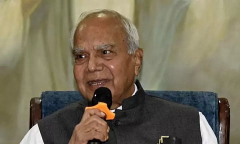 நம்பிக்கை வாக்கெடுப்பை சந்திக்க பஞ்சாப் சட்டசபையை கூட்டும் உத்தரவு வாபஸ் கவர்னர் நடவடிக்கை