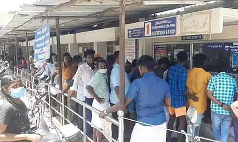 பயமுறுத்தும் 'ப்ளூ காய்ச்சல்! - தமிழக அரசு எடுத்த முக்கிய முடிவு...