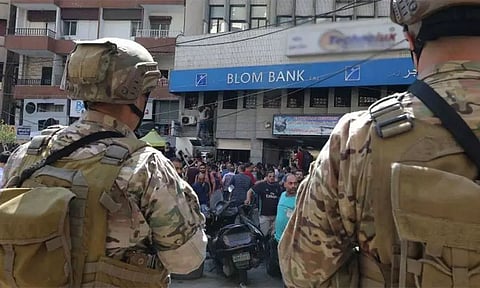 கடும் பொருளாதார நெருக்கடி: லெபனானில் வங்கிகள் காலவரையின்றி மூடல்