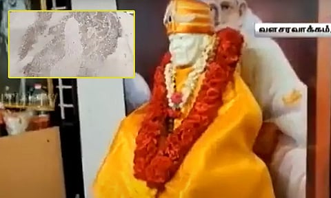 கொட்டி கிடந்த விபூதியில் பதிந்த பாதம் - மெய்சிலிர்த்து போன சாய்பாபா பக்தர்கள்