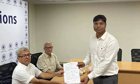 Image Tweeted By @DilipTirkey