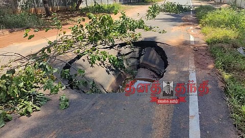 மோகனூர் அருகே குடிநீர் குழாய் உடைந்து சாலை சேதம்