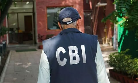 ஆபாச படம் பதிவிறக்கம் செய்தது தொடர்பாக 20 மாநிலங்களில் சிபிஐ அதிகாரிகள் அதிரடி சோதனை