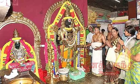 பெருமாள் கோவில்களில் பக்தர்கள் குவிந்தனர்