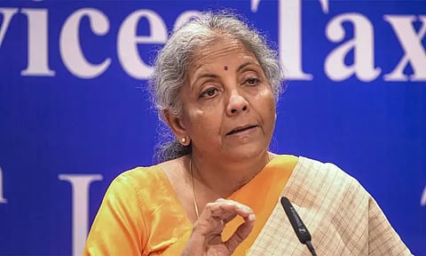 இந்திய ரூபாய் மதிப்பு சரிவா? மத்திய நிதி மந்திரி நிர்மலா சீதாராமன் விளக்கம்