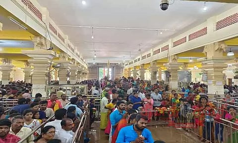 அம்மன் கோவில்களில் சிறப்பு பூஜை