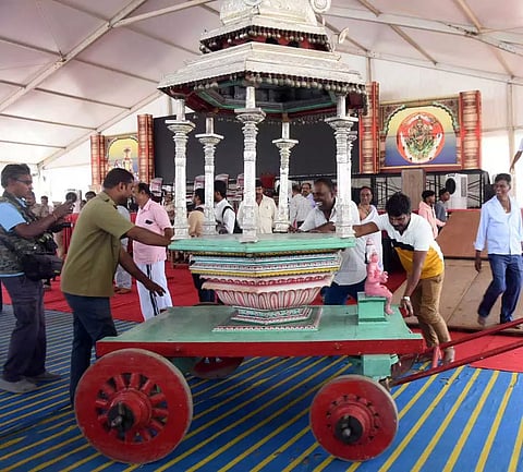 தசரா விழா இன்று கோலாகல தொடக்கம்