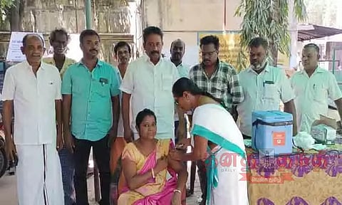 கொரோனா தடுப்பூசி முகாம்