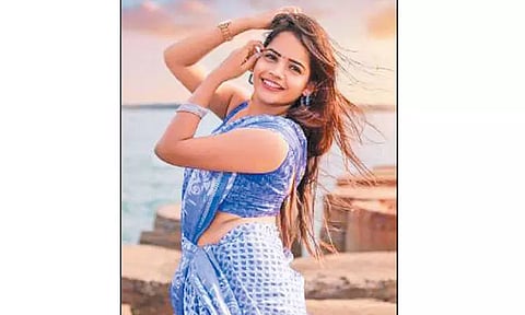 தற்கொலை செய்து கொண்ட நடிகையின் காதலனிடம் 3 மணி நேரம் போலீஸ் விசாரணை