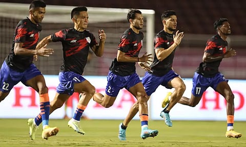 3 நாடுகள் கால்பந்து: இந்தியா- வியட்நாம் அணிகள் இன்று மோதல்