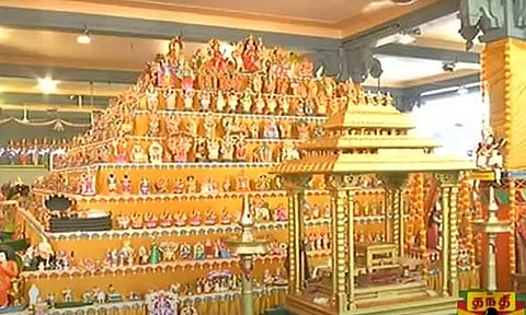 வடபழனி முருகன் கோவிலில் நவராத்திரி திருவிழா - பிரம்மாண்டமாக அமைக்கப்பட்ட கொலு