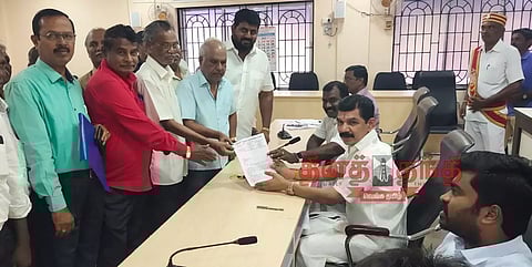 மேயரிடம், பொதுமக்கள் மனு