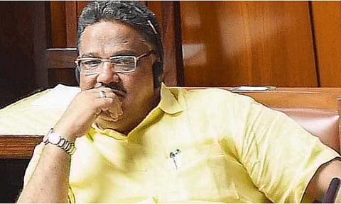 பி.எப்.ஐ. அமைப்பை தடை செய்தது சரியல்ல; தன்வீர் சேட் எம்.எல்.ஏ. குற்றச்சாட்டு