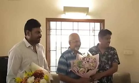 'பொன்னியின் செல்வன்' பிரம்மாண்ட வரவேற்பு - மணிரத்னத்திற்கு தயாரிப்பாளர், விநியோகஸ்தர் நேரில் வாழ்த்து