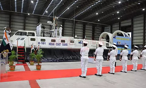 மண்டபம் பகுதியில் 22 ஆண்டுகள் பணியாற்றிய போர்க்கப்பலுக்கு பணி ஓய்வு; குஜராத்தில் நினைவுச்சின்னமாக வைக்கப்படுகிறது