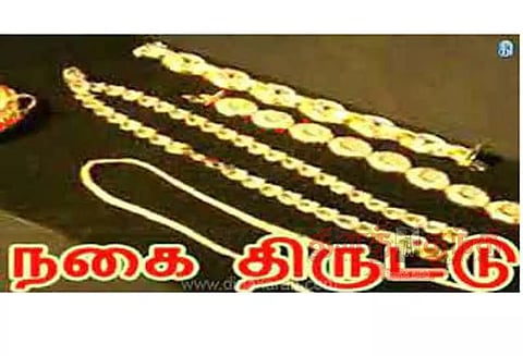 2 வீடுகளில் பூட்டை உடைத்து 27 பவுன் நகை, ரூ.3 லட்சம் திருட்டு