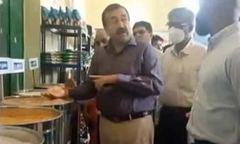 ரேசன் கடைகளில் விரும்பாத பொருட்களை வாங்க கட்டாயப்படுத்தினால் நடவடிக்கை - உணவு மற்றும் பொதுவிநியோகத்துறை செயலர் எச்சரிக்கை