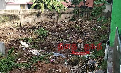 குப்பைகளை அகற்ற வேண்டும்