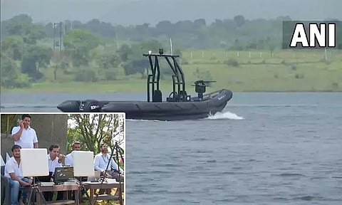 பாதுகாப்புத்துறை கண்காட்சியை முன்னிட்டு டிஆர்டிஓ உருவாக்கியுள்ள ரிமோட் மூலம் இயங்கும் ஆளில்லா படகு!