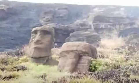 ஈஸ்டர் தீவில் காட்டுத்தீ - உலகப் புகழ் பெற்ற 'மோவாய் சிலைகள்' சேதம்