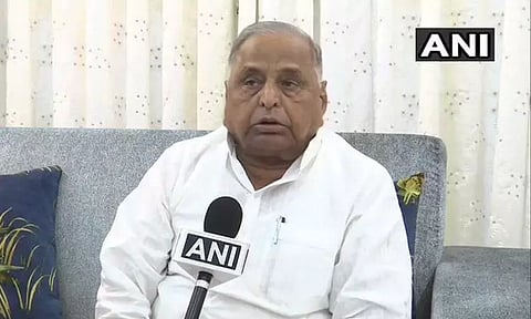 முலாயம் சிங் யாதவ் உடல் நிலை தொடர்ந்து கவலைக்கிடம்