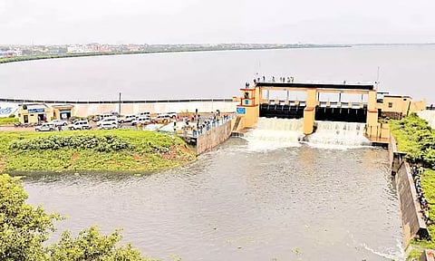 புழல் ஏரியின் நீர்ப்பிடிப்பு பகுதிகளில் 32 மில்லி மீட்டர் மழை பதிவு