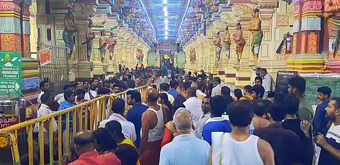 முதியவர்கள், மாற்றுத்திறனாளிகள் தரிசிக்க தனிப்பாதை அமைக்கப்படுமா?