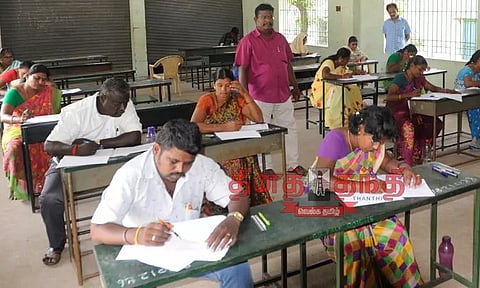 8-ம் வகுப்பு பொதுத் தேர்வு எழுதிய தனித்தேர்வர்கள்