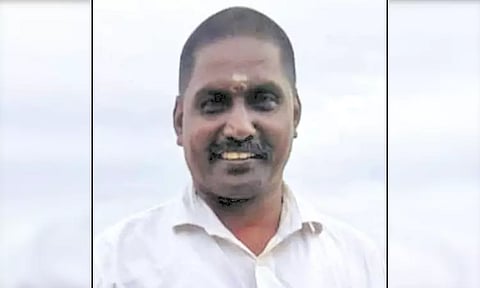 மோட்டார் சைக்கிள் விபத்தில் வியாபாரி பலி