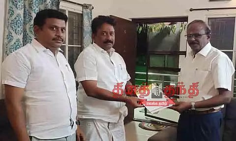 ராஜபாளையத்தில் புதிய தார்ச்சாலை அமைக்க வேண்டும்