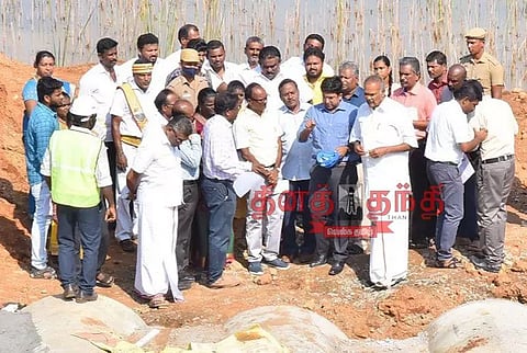 இந்த மாதம் இறுதியில் வெள்ளநீர் கால்வாயில் தண்ணீர் விடப்படும்-சபாநாயகர் அப்பாவு பேட்டி